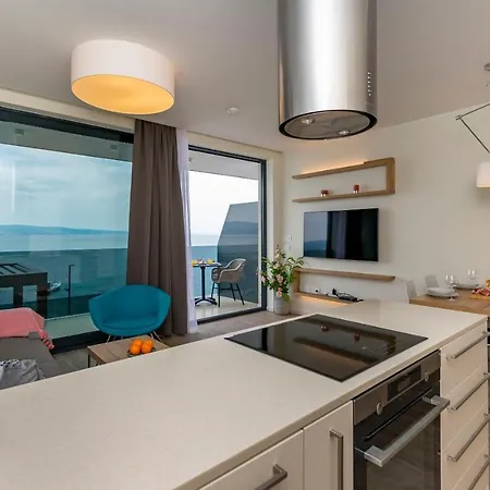 Luxury Brzet דירה