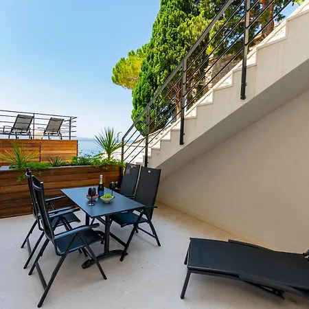 Luxury Brzet דירה